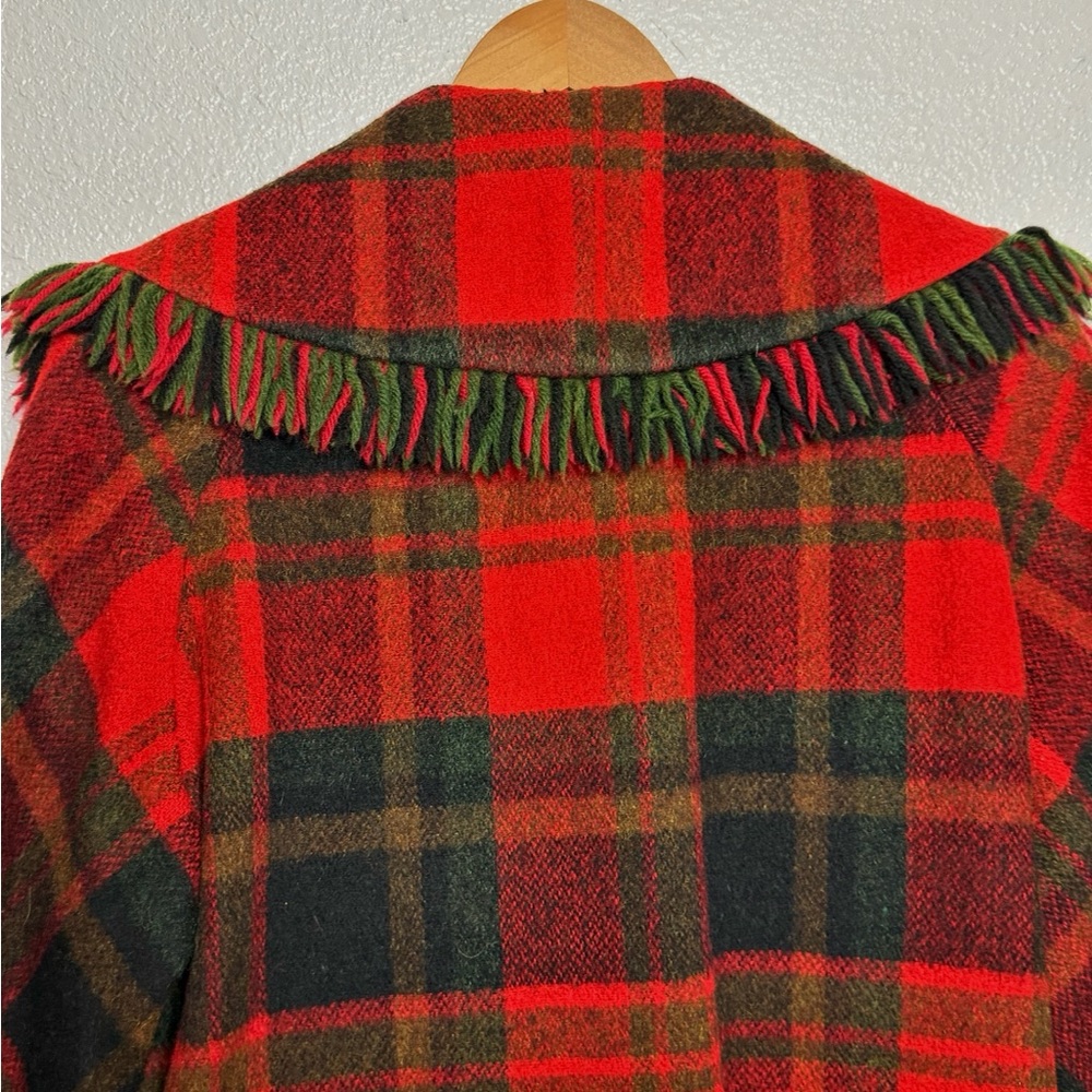 1960’s Red Plaid Wool Coat With Fringe Village Casuals By Fashionbilt Medium - Picture 4 of 14